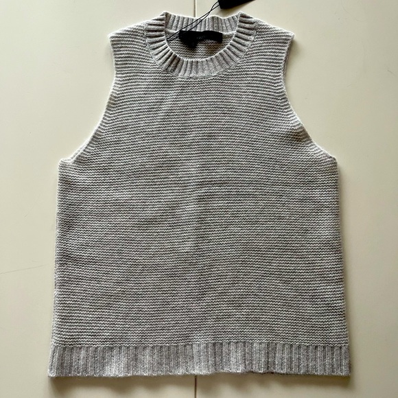 Beautifully crafted cashmere sweater - Picture 2 of 5